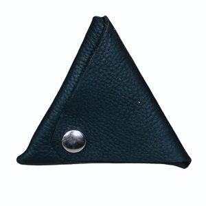 Triangle coin pouch Restock pebble oil tanned black leather 3.75 inch